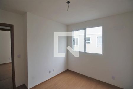 Quarto 2 de apartamento para alugar com 2 quartos, 44m² em Vila Lage, São Gonçalo