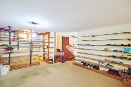 Casa à venda com 417m², 4 quartos e 5 vagasSuíte 3