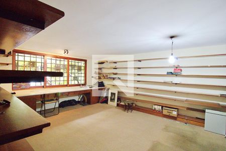 Casa à venda com 417m², 4 quartos e 5 vagasSuíte 3