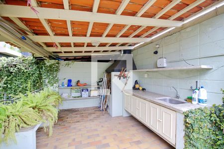 Casa à venda com 417m², 4 quartos e 5 vagasÁrea Externa