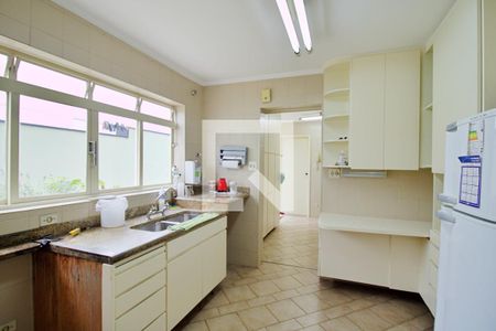 Casa à venda com 417m², 4 quartos e 5 vagasCozinha