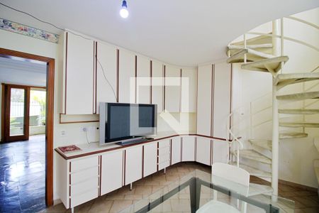 Casa à venda com 417m², 4 quartos e 5 vagasCopa