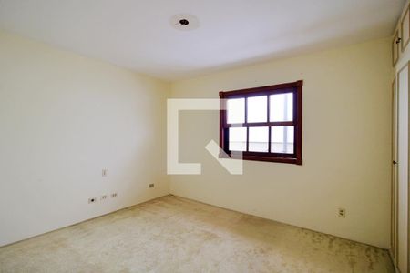 Casa à venda com 417m², 4 quartos e 5 vagasQuarto 4