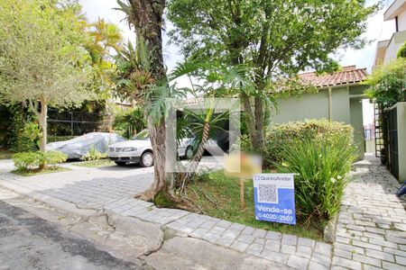 Casa à venda com 417m², 4 quartos e 5 vagasFachada