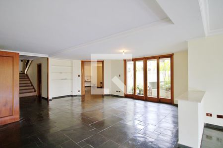 Sala de casa à venda com 4 quartos, 417m² em Jardim Leonor, São Paulo