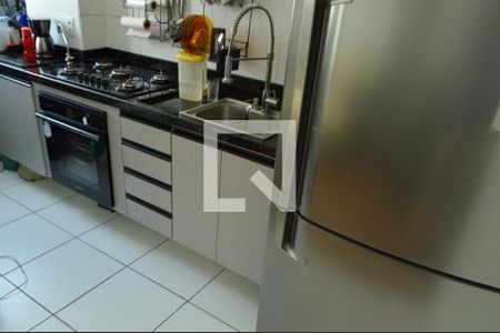 Apartamento à venda com 54m², 2 quartos e 1 vagaCozinha