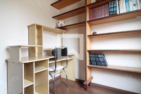 Casa à venda com 360m², 4 quartos e 1 vagaEscritório