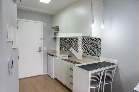 Cozinha de kitnet/studio à venda com 1 quarto, 22m² em Sé, São Paulo