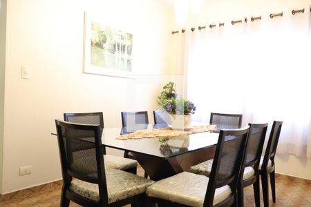 Casa à venda com 235m², 3 quartos e 3 vagassala de jantar