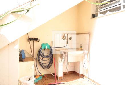 Casa à venda com 235m², 3 quartos e 3 vagasarea externa