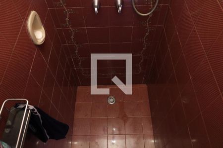 Casa à venda com 235m², 3 quartos e 3 vagasBanheiro da Suíte 1