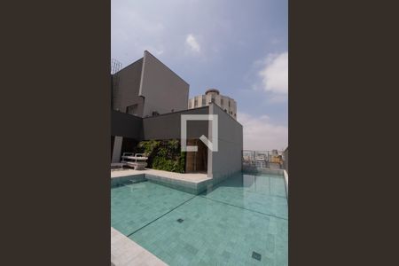 Apartamento para alugar com 26m², 1 quarto e sem vaga Apartamento para alugar com 26m², 1 quarto e sem vagaÁrea comum - Piscina