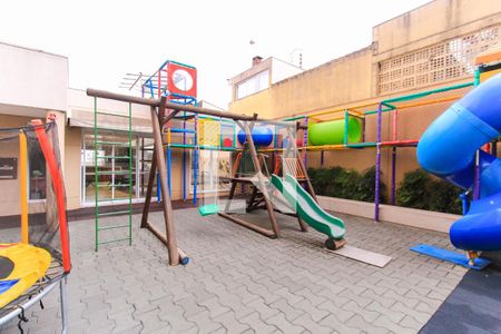 Apartamento para alugar com 147m², 3 quartos e 2 vagas Apartamento para alugar com 147m², 3 quartos e 2 vagasÁrea comum - Playground