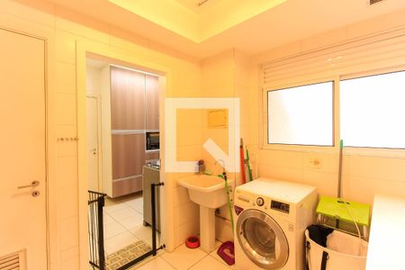 Apartamento para alugar com 147m², 3 quartos e 2 vagas Apartamento para alugar com 147m², 3 quartos e 2 vagasÁrea de Serviço