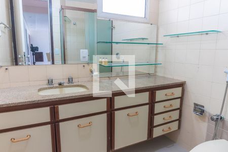 Apartamento para alugar com 170m², 3 quartos e 1 vaga Apartamento para alugar com 170m², 3 quartos e 1 vagaBanheiro Social