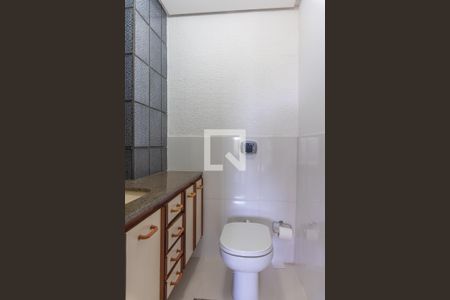 Apartamento para alugar com 170m², 3 quartos e 1 vaga Apartamento para alugar com 170m², 3 quartos e 1 vagaLavabo