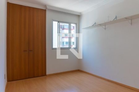 Apartamento para alugar com 170m², 3 quartos e 1 vaga Apartamento para alugar com 170m², 3 quartos e 1 vagaQuarto 1
