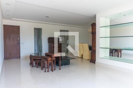 Sala de Estar de apartamento para alugar com 3 quartos, 170m² em Asa Norte, Brasília