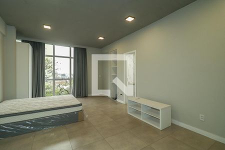 Sala / Quarto de apartamento para alugar com 1 quarto, 115m² em São Geraldo, Porto Alegre