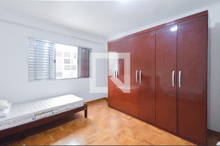 Dormitório 1 de apartamento para alugar com 2 quartos, 72m² em Vila Buarque, São Paulo
