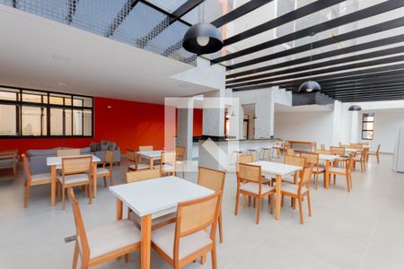 Apartamento para alugar com 38m², 1 quarto e 1 vaga Apartamento para alugar com 38m², 1 quarto e 1 vagaÁrea comum - Salão de festas