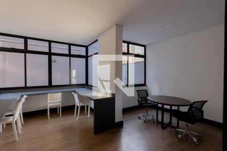 Apartamento para alugar com 38m², 1 quarto e 1 vaga Apartamento para alugar com 38m², 1 quarto e 1 vagaOffice