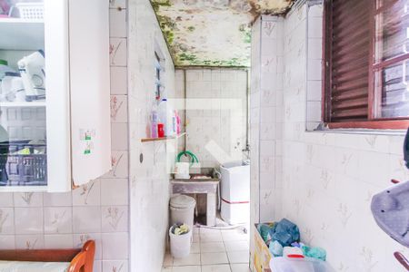 Casa à venda com 305m², 3 quartos e 1 vagaCasa 1 Área de Serviço