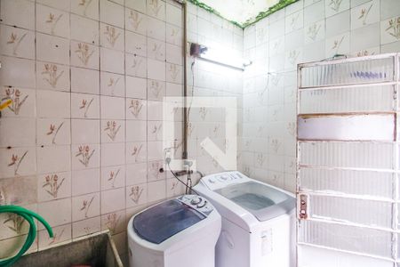 Casa à venda com 305m², 3 quartos e 1 vagaCasa 1 Área de Serviço