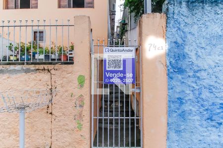 Casa à venda com 305m², 3 quartos e 1 vagaPlaquinha