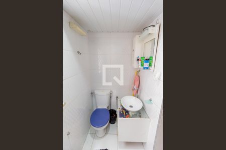 Apartamento à venda com 60m², 2 quartos e sem vaga Apartamento à venda com 60m², 2 quartos e sem vagaBanheiro da Suíte 2