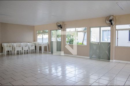 Apartamento para alugar com 51m², 2 quartos e 1 vaga Apartamento para alugar com 51m², 2 quartos e 1 vagaSalão de festas