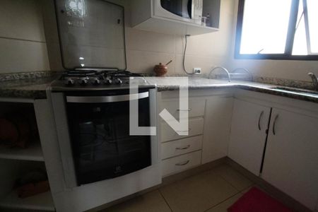 Apartamento à venda com 139m², 3 quartos e 2 vagas Apartamento à venda com 139m², 3 quartos e 2 vagasCozinha