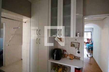 Apartamento à venda com 139m², 3 quartos e 2 vagas Apartamento à venda com 139m², 3 quartos e 2 vagasCozinha