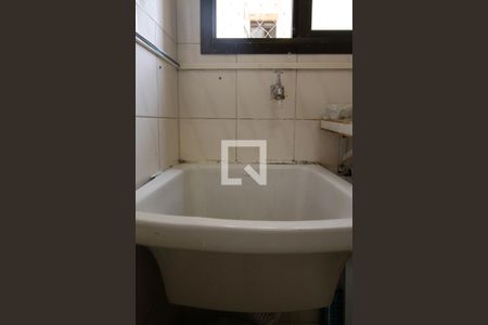 Apartamento à venda com 139m², 3 quartos e 2 vagas Apartamento à venda com 139m², 3 quartos e 2 vagasÁrea de serviço