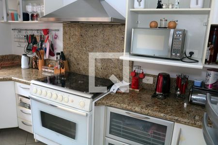 Casa à venda com 183m², 3 quartos e 2 vagasCozinha