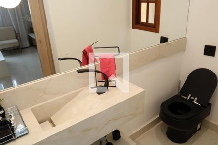 Casa à venda com 183m², 3 quartos e 2 vagasLavabo 