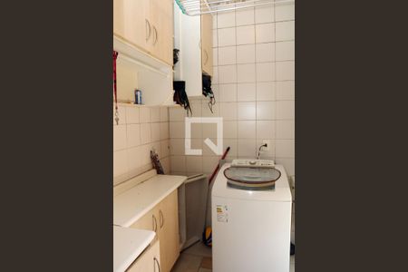 Casa à venda com 183m², 3 quartos e 2 vagasÁrea de Serviço