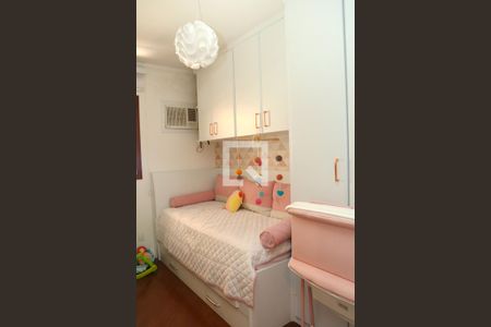 Casa à venda com 183m², 3 quartos e 2 vagasQuarto 2