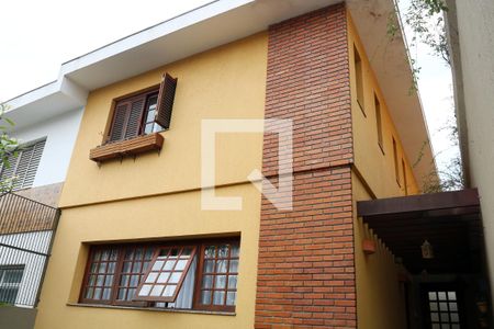 Casa à venda com 183m², 3 quartos e 2 vagasEntrada