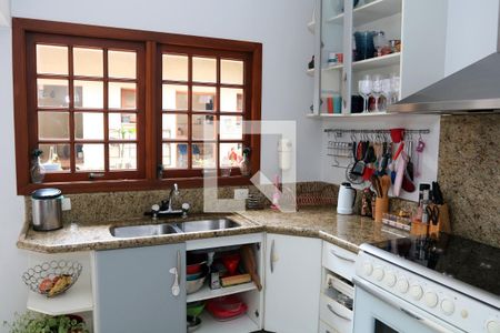 Casa à venda com 183m², 3 quartos e 2 vagasCozinha