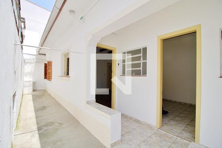 Casa à venda com 129m², 2 quartos e sem vaga Casa à venda com 129m², 2 quartos e sem vagaFachada