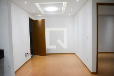 Sala de apartamento para alugar com 2 quartos, 43m² em Jardim das Margaridas, Salvador