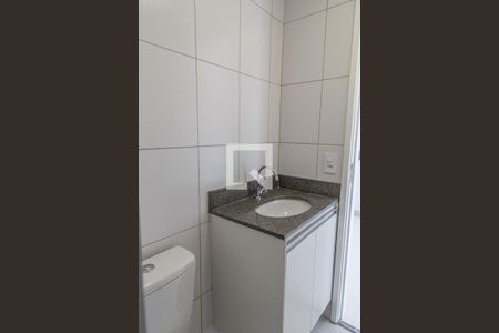 Apartamento à venda com 38m², 2 quartos e 1 vaga Apartamento à venda com 38m², 2 quartos e 1 vagaBanheiro