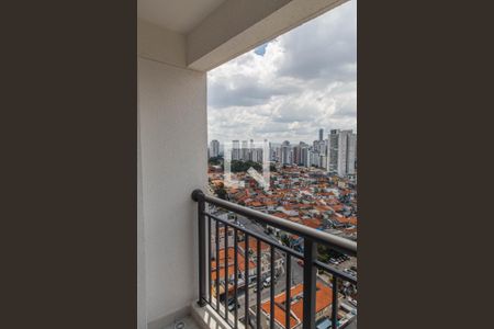 Apartamento à venda com 38m², 2 quartos e 1 vaga Apartamento à venda com 38m², 2 quartos e 1 vagaVaranda