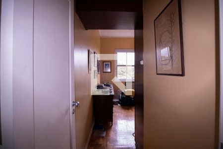 Corredor de entrada de apartamento para alugar com 2 quartos, 90m² em Santa Teresa, Rio de Janeiro