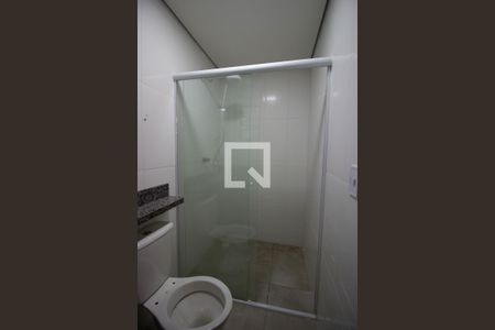 Banheiro de apartamento para alugar com 1 quarto, 37m² em Jardim Helena, São Paulo
