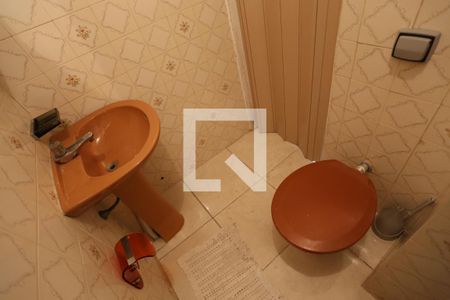 Casa à venda com 300m², 3 quartos e 2 vagasBanheiro 2