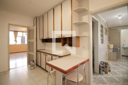 Apartamento à venda com 168m², 3 quartos e 1 vagaCozinha