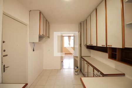 Apartamento à venda com 168m², 3 quartos e 1 vagaCozinha