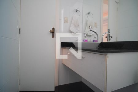 Lavabo de casa à venda com 3 quartos, 205m² em Jardim Itu Sabará, Porto Alegre